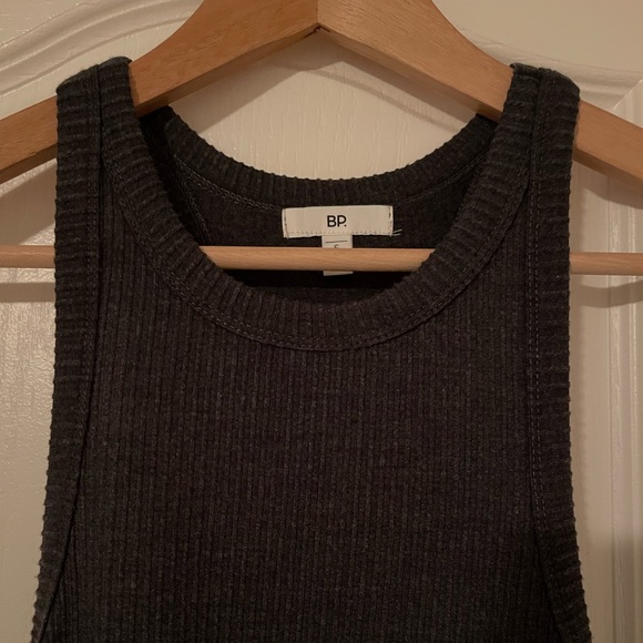 BP Dress ✨ - Picture 2 of 5